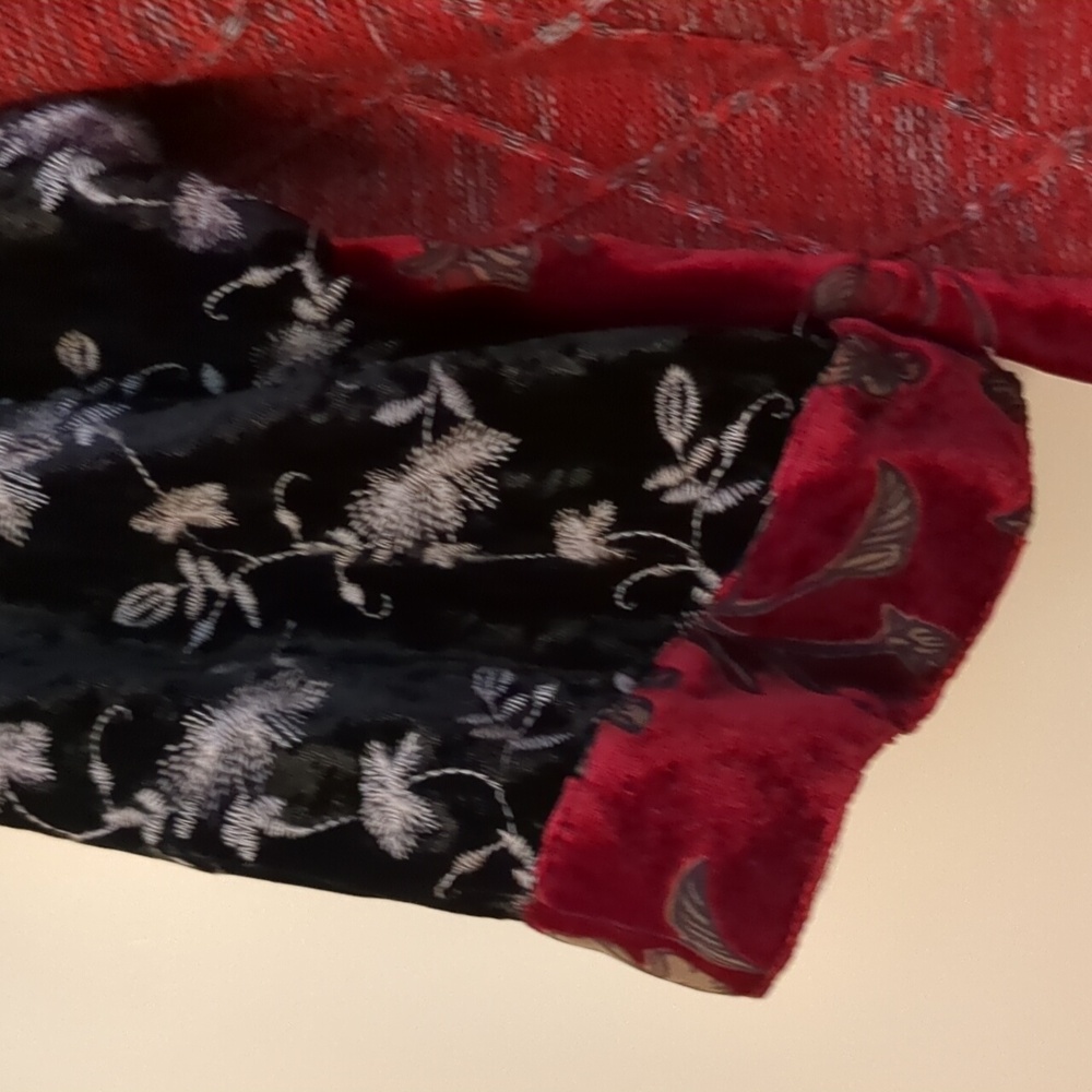 JOHN MARK Burgundy Floral velvet Lace burnout Kimono Shrug - Picture 3 of 8